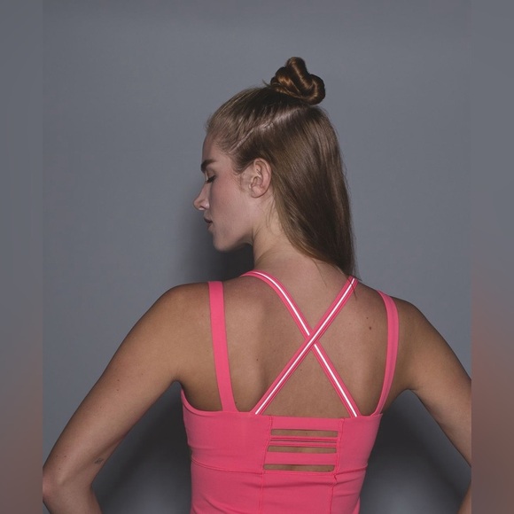 Lululemon Happy Strappy Athletic Tank Top in Pink Lemonade 12 L XL - Picture 2 of 12